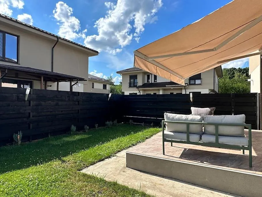 Cozy 3-Bedroom Villa Near Therme Bucharest Corbeanca Romania