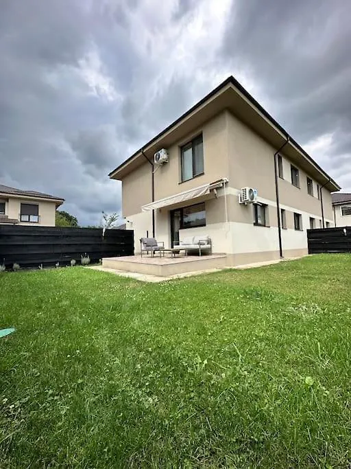 Cozy 3-Bedroom Villa Near Therme Bucharest Corbeanca